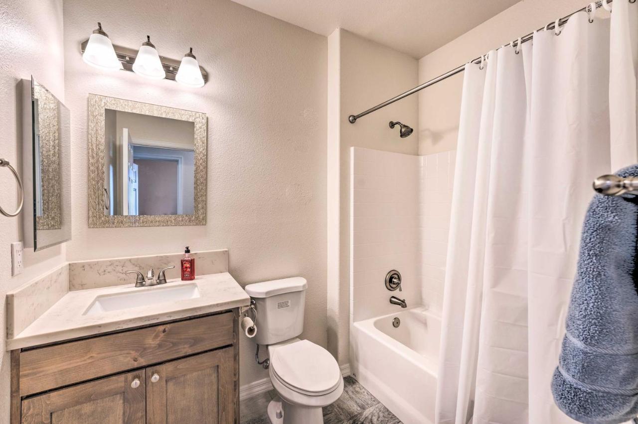 Pet-Friendly Retreat - 1 Block To Colorado River! Bullhead City Ngoại thất bức ảnh